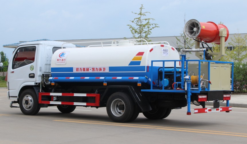 5方東風(fēng)多利卡霧炮車(朝柴發(fā)動機(jī))高清圖片 5方東風(fēng)多利卡霧炮車(朝柴發(fā)動機(jī))高清圖片