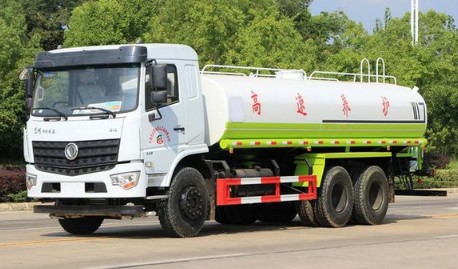 東風(fēng)專底國六20噸灑水車圖片 東風(fēng)專底國六20噸灑水車圖片