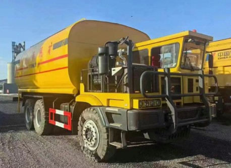 二手同力重工礦山灑水車_二手45方礦山灑水車 二手同力重工礦山灑水車_二手45方礦山灑水車